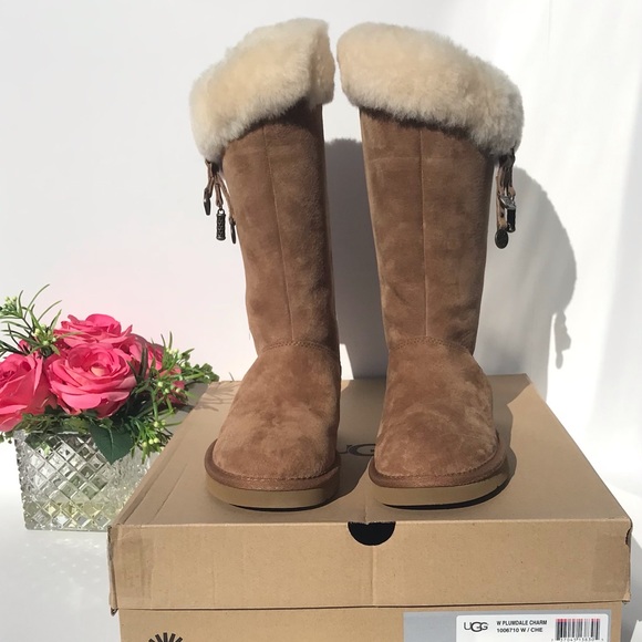 UGG plumdale charm - Picture 4 of 10